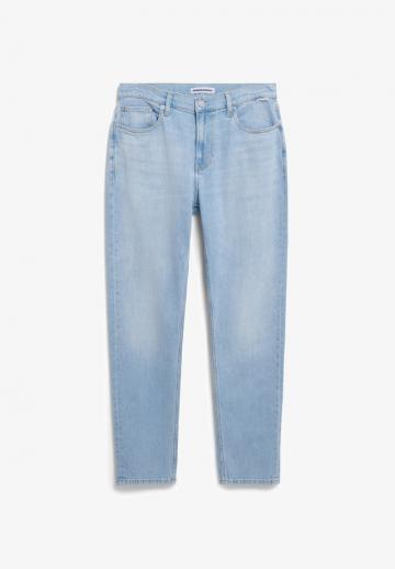 Узкие джинсы