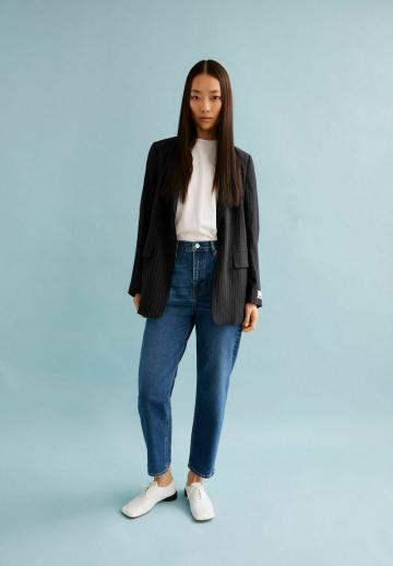 Узкие джинсы