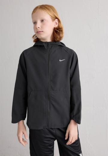 Спортивная куртка