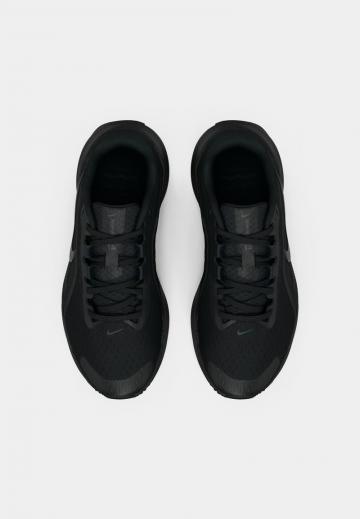 Беговые кроссовки