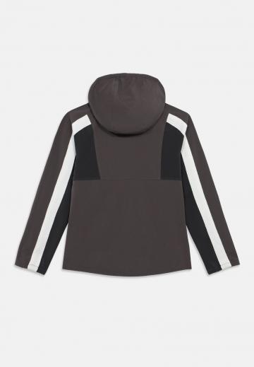 Спортивная куртка