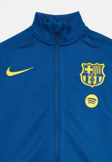 Набор одежды