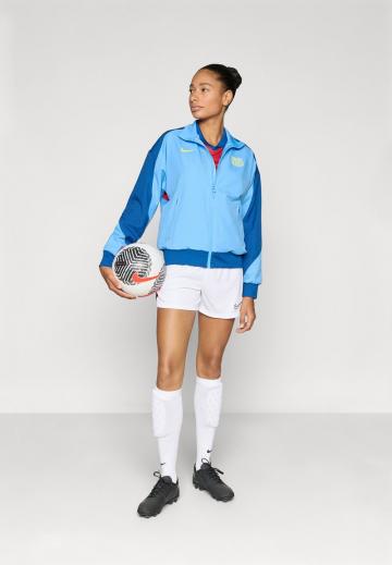 Спортивная куртка