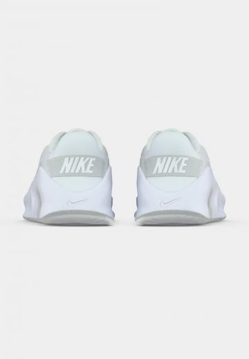 Тренировочные кроссовки