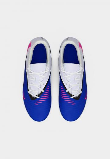 Футбольные бутсы