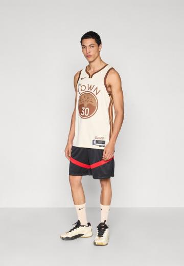 Спортивная форма