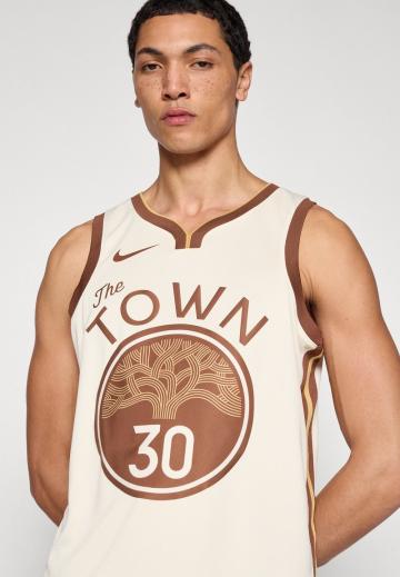 Спортивная форма