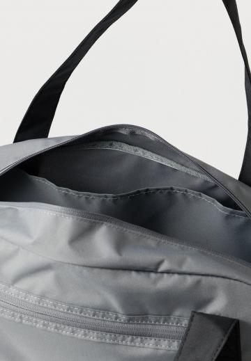 Спортивная сумка