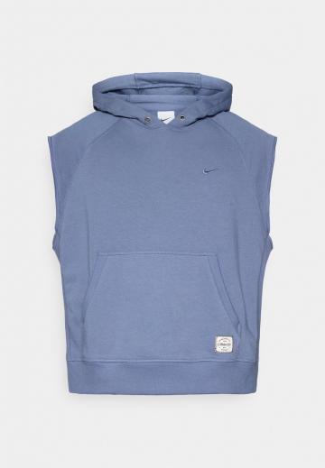 Спортивная кофта