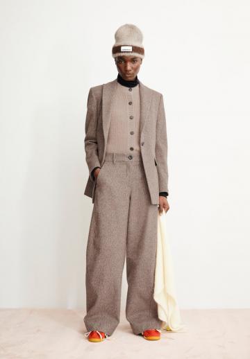 Короткое пальто