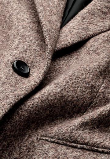 Короткое пальто