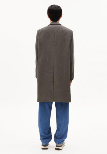 Шерстяное пальто