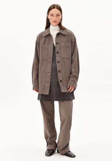 Короткое пальто