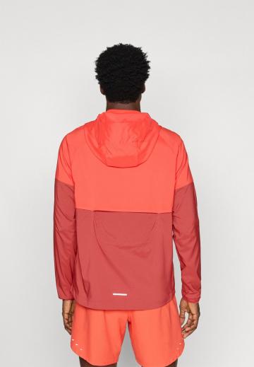 Куртка-дождевик