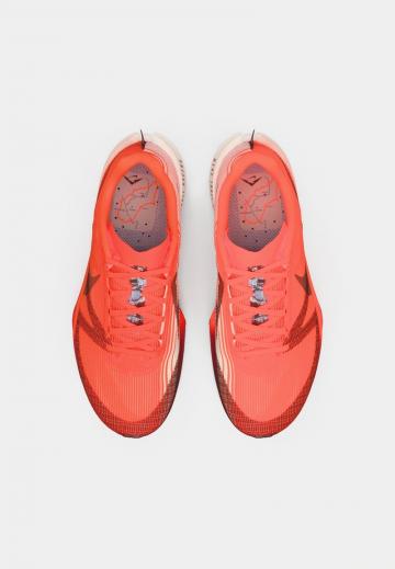 Беговые кроссовки