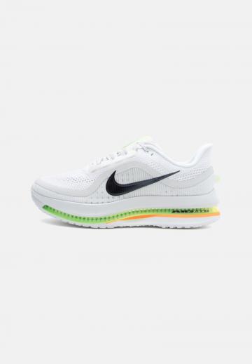 Беговые кроссовки