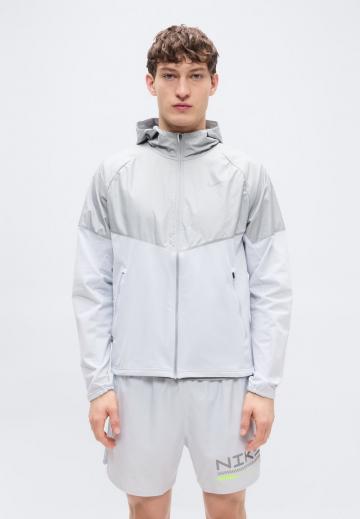 Куртка-дождевик