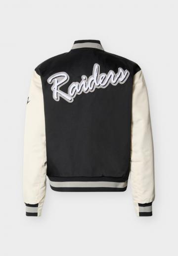 Куртка бомбер