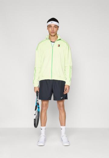 Спортивная кофта