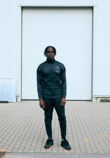 Спортивный костюм