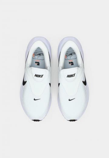 Беговые кроссовки