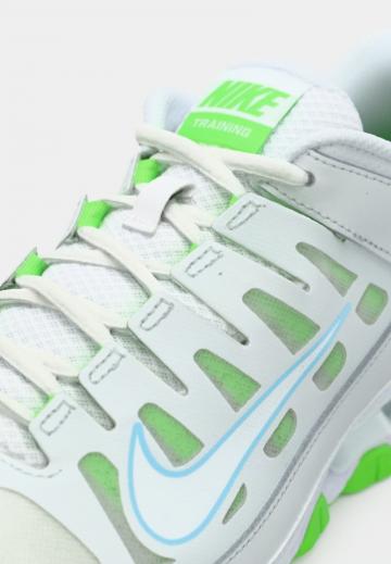 Тренировочные кроссовки