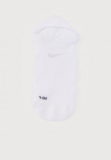 Спортивные носки