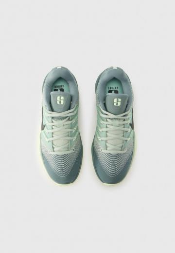 Баскетбольные кроссовки