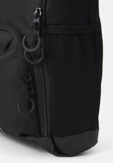 Спортивная сумка