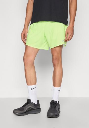 Спортивныве шорты