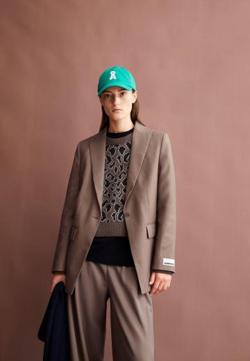 Длинный блейзер