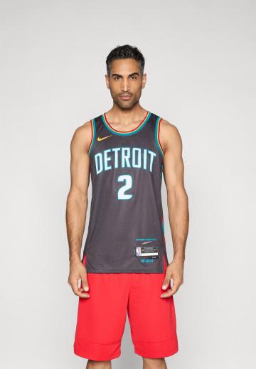 Спортивная форма