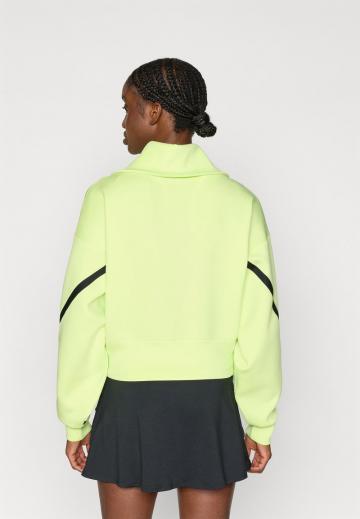 Спортивная толстовка