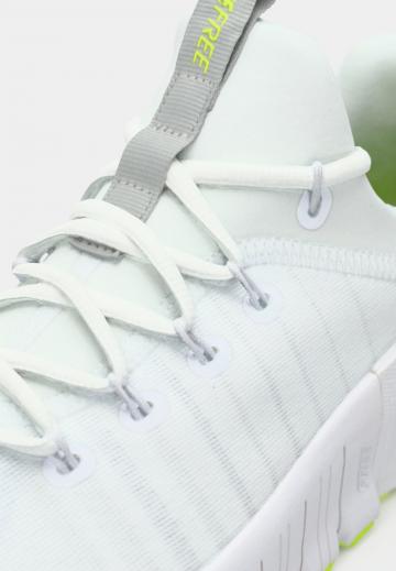 Тренировочные кроссовки