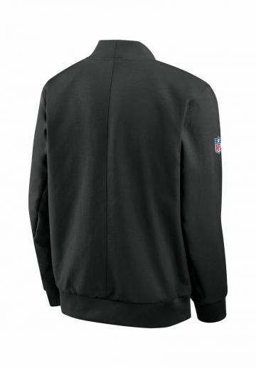 Спортивная куртка