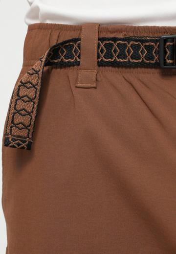 Брюки с накладными карманами