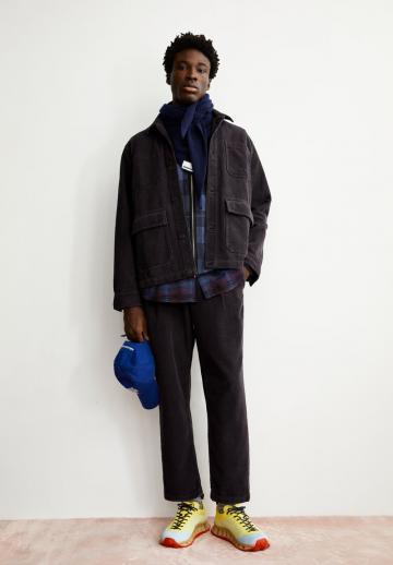 Вельветовые брюки