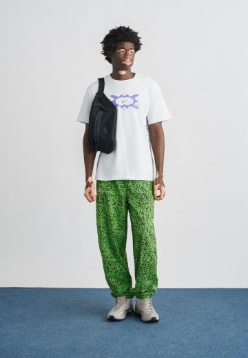 Спортивные штаны