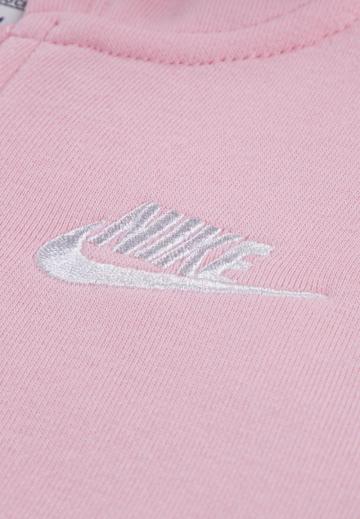 Набор одежды