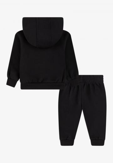 Набор одежды