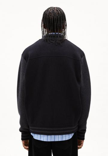 Куртка бомбер