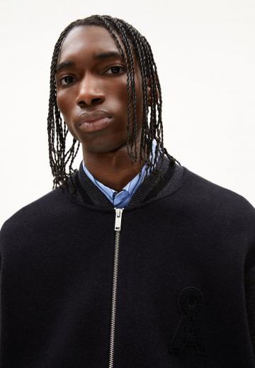 Куртка бомбер