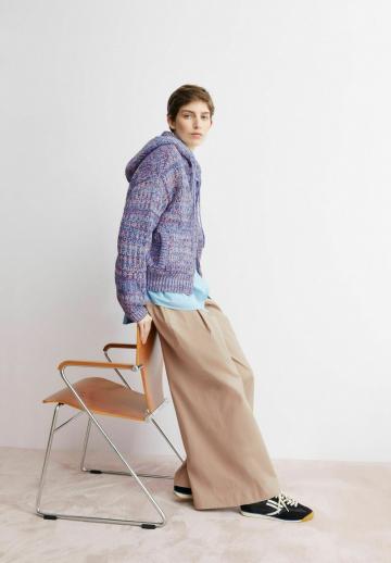 Вязаная кофта