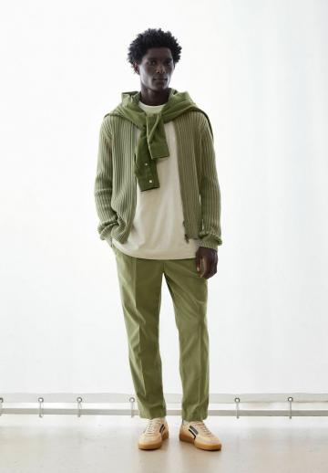 Вязаная кофта