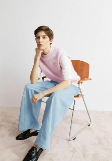 Пуловер без рукавов