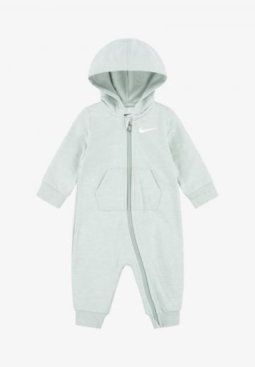 Набор одежды