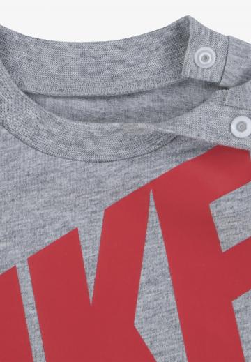 Набор одежды