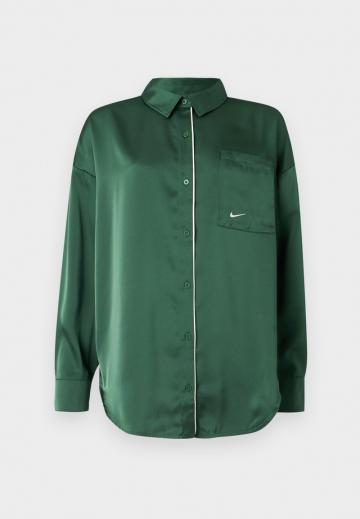 Атласная блузка