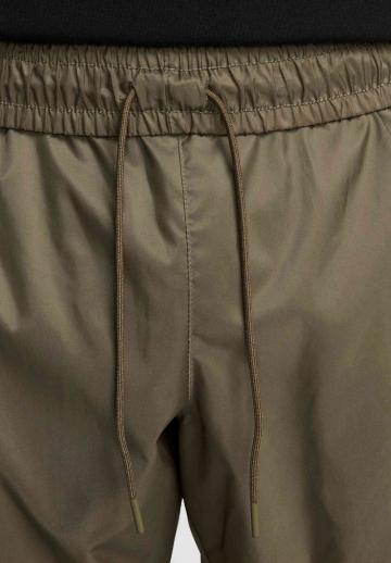 Спортивные штаны