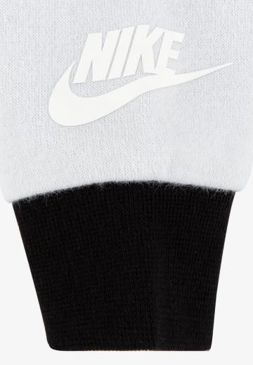 Набор одежды